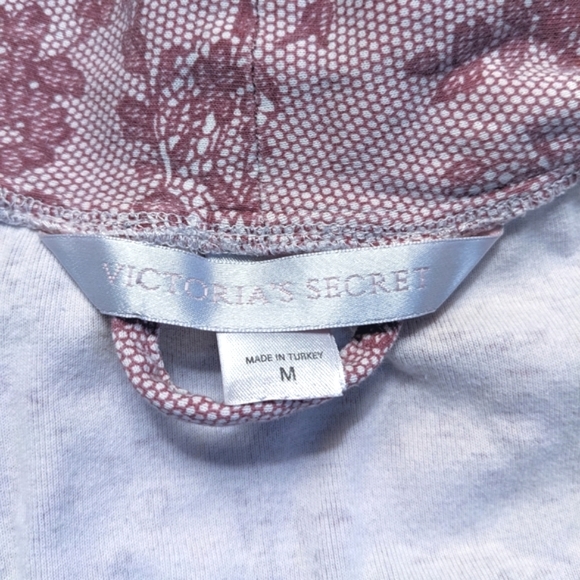 Vintage Victoria's Secret Cotton Floral Lace Print Robe - Picture 5 of 5